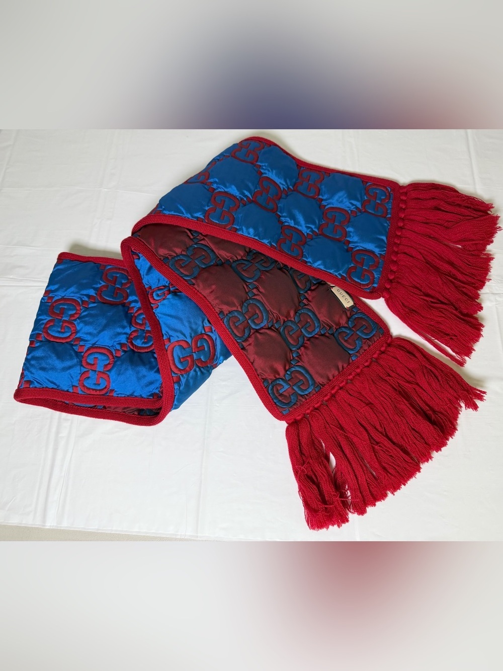 Gucci monogram blue/red scarf